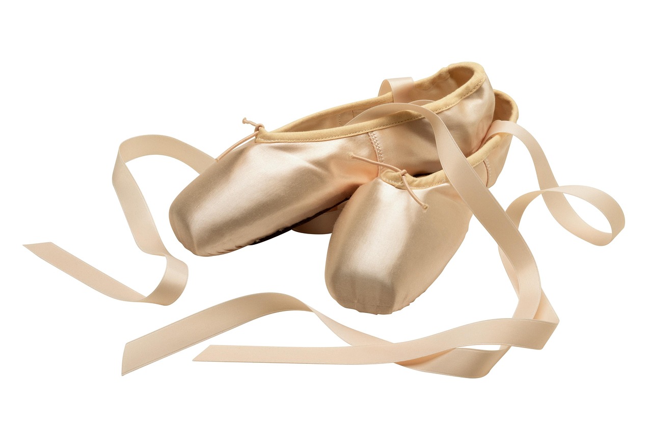 Unlock Your Inner Ballerina: A Beginner's Guide to Ballet Classes in Toronto for Adults