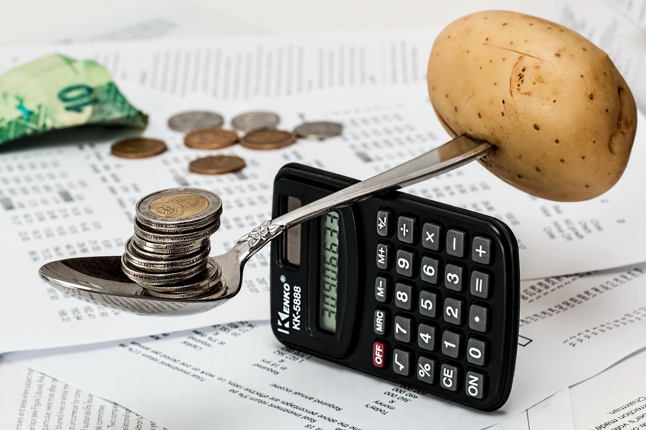 Kitchen Remodel Cost Guide: What Homeowners Should Budget in 2025