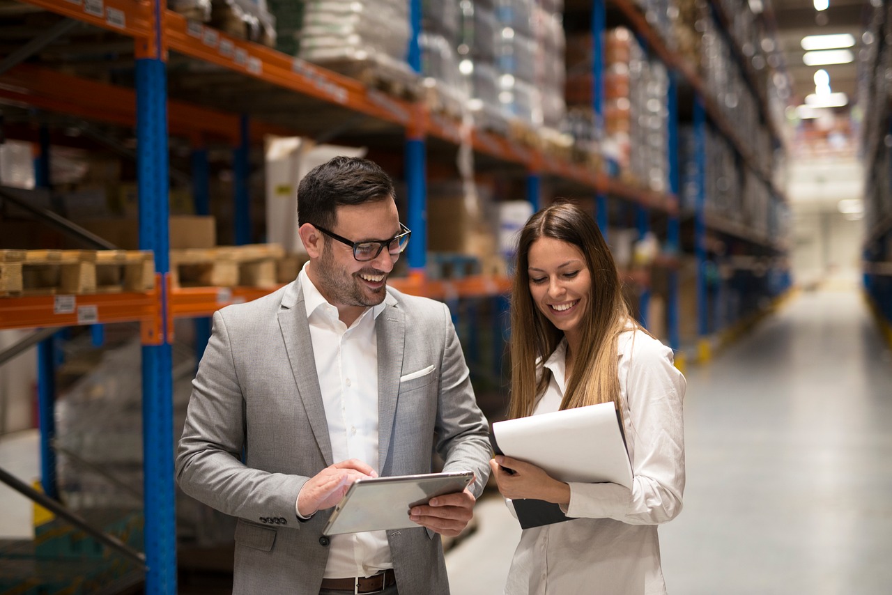 How Does A 3PL Logistics Company Improve Efficiency In Inventory Management?