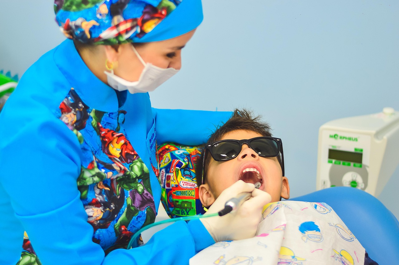 Choosing a Pediatric Dentist in NYC: What Parents Need to Know Before the First Visit in 2026