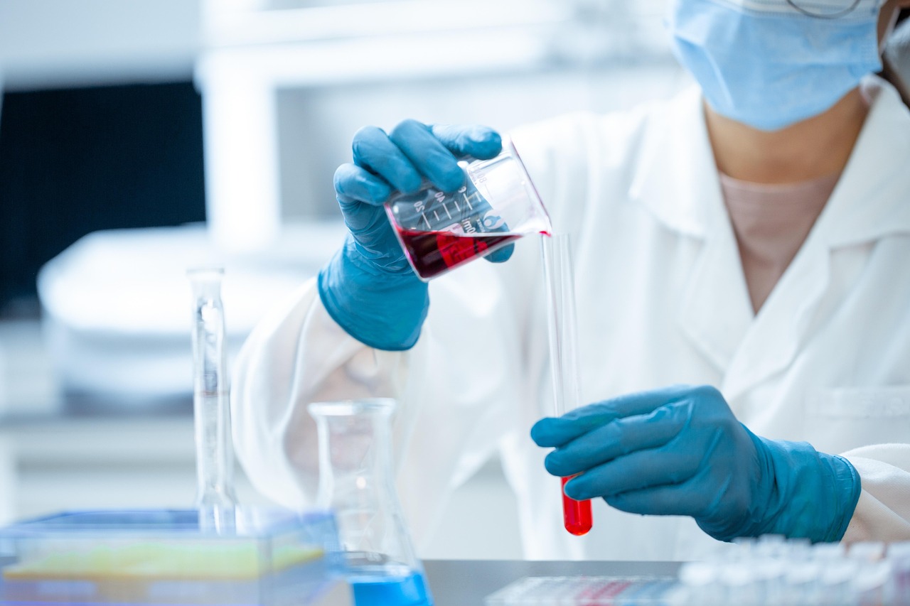 Korean Medical Interpreters vs. Translation Services: What U.S. Healthcare Providers Need to Know