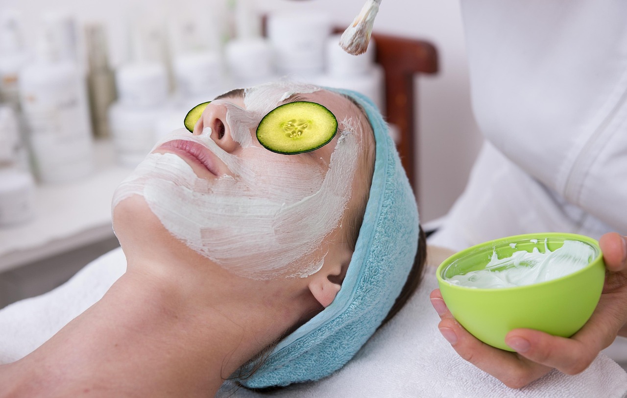 How Estheticians Are Elevating Facial Results with Professional Ampoule Systems